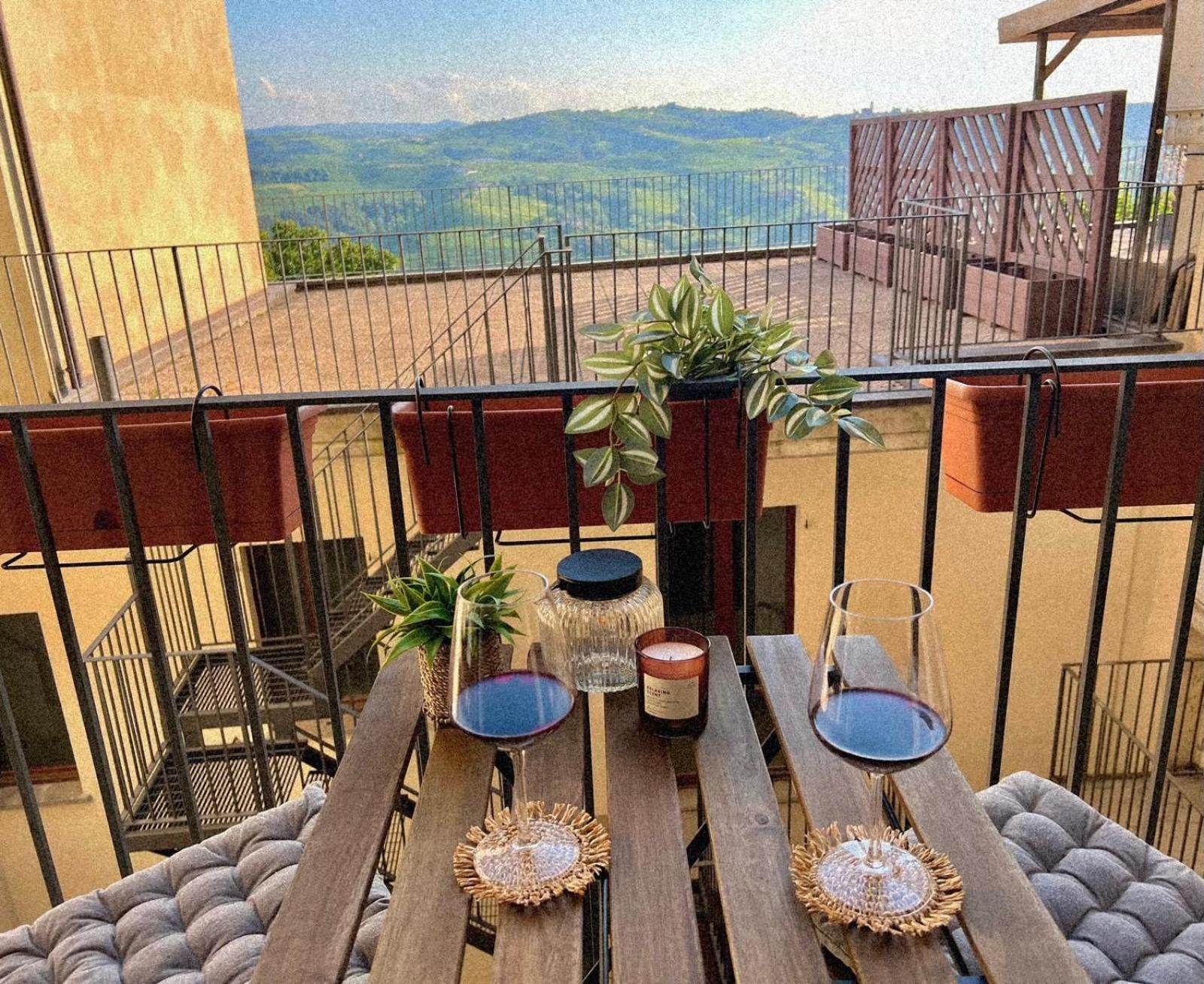 Calosso Wine View Escape Екстер'єр фото